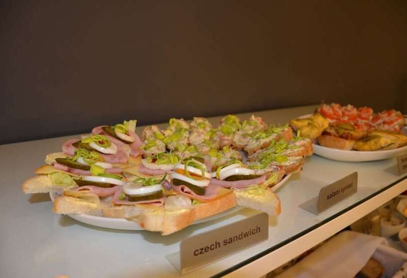 Fotos del hotel Pure White:  2