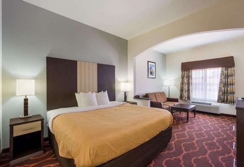 هتل Quality Inn & Suites Huntsville Research Park Area