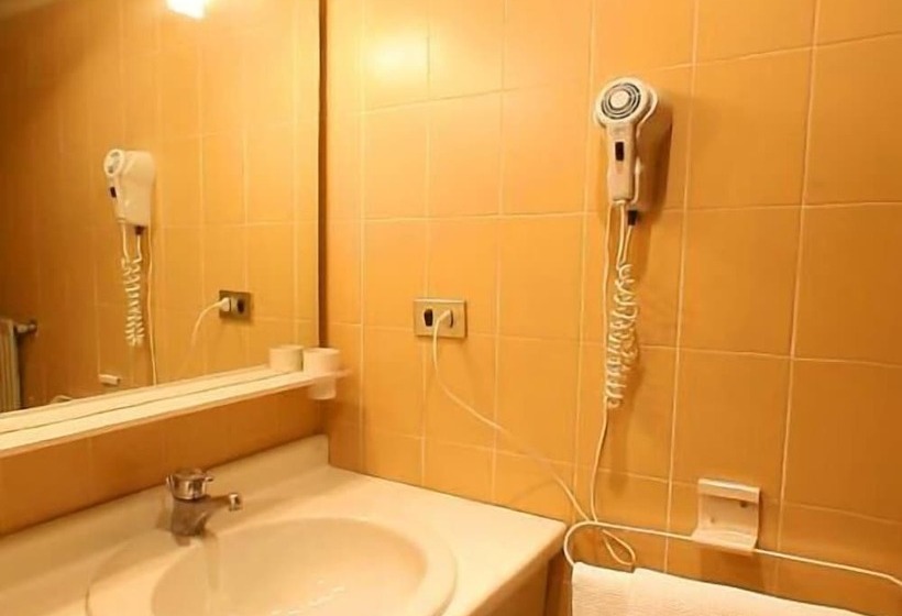 هتل Residence Universo