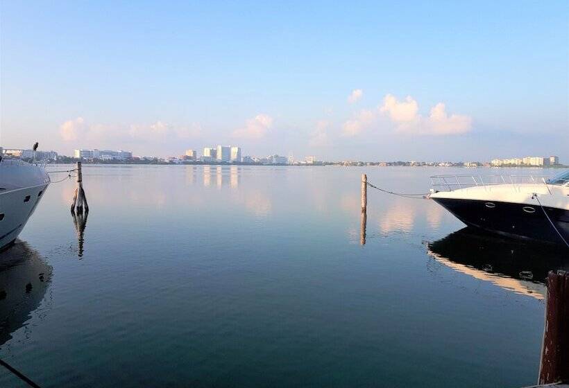 Fotos del hotel Sina Suites:  22