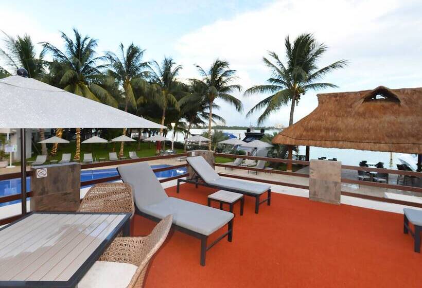 Fotos del hotel Sina Suites:  30