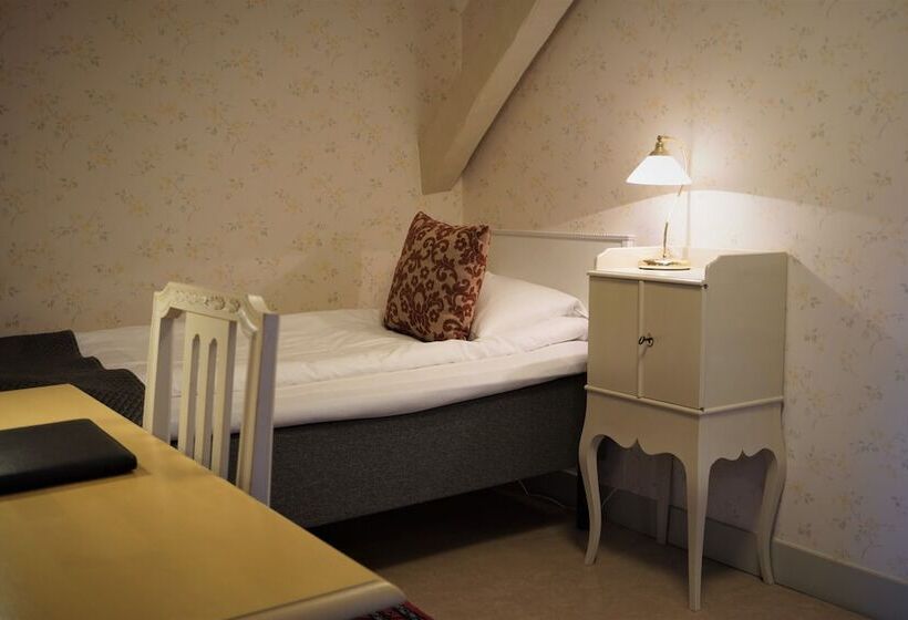 هتل Stjarnholms Slott