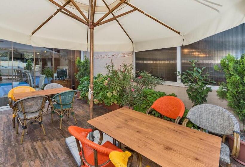 Fotos del hotel The Empress Theodora:  16