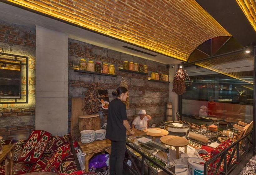 Fotos del hotel The Empress Theodora:  23