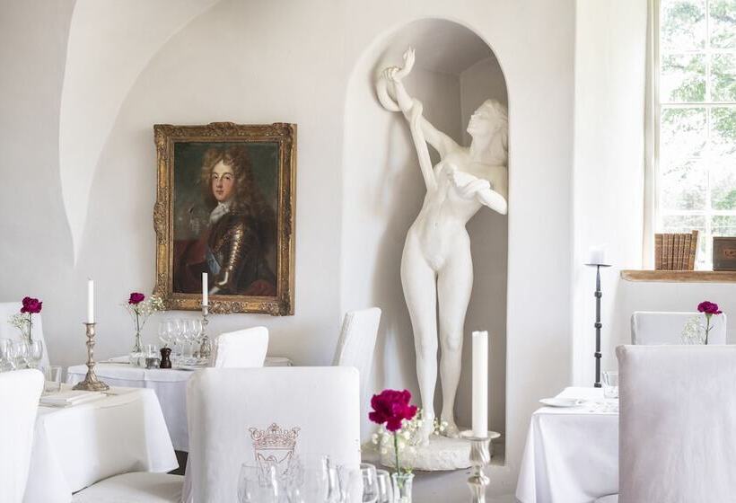 هتل Västanå Slott