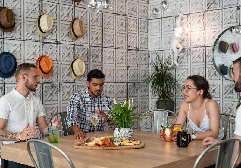 Fotos del hotel Novotel Avignon Centre:  2