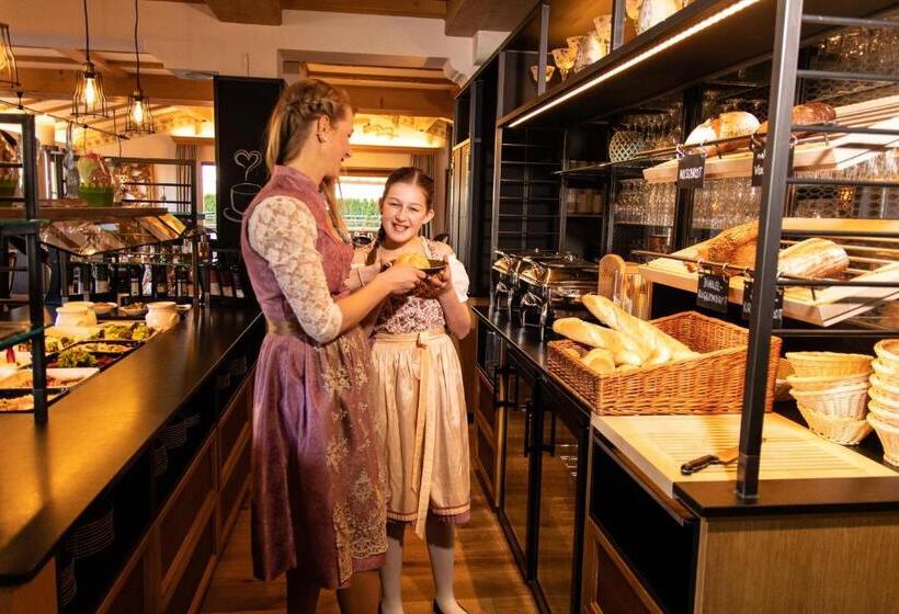 Sport Und Familienhotel Klausen