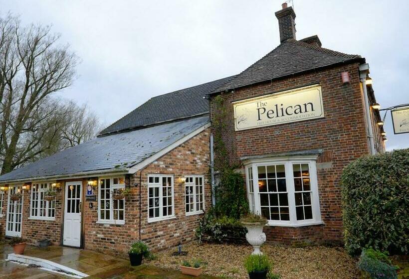 فندق صغير The Pelican Inn