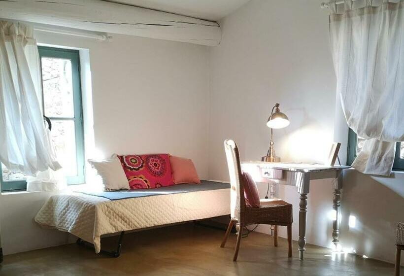住宿加早餐  Maison Shanti Chambre 1 à 3 Personnes Havre De Paix Pdj Bio