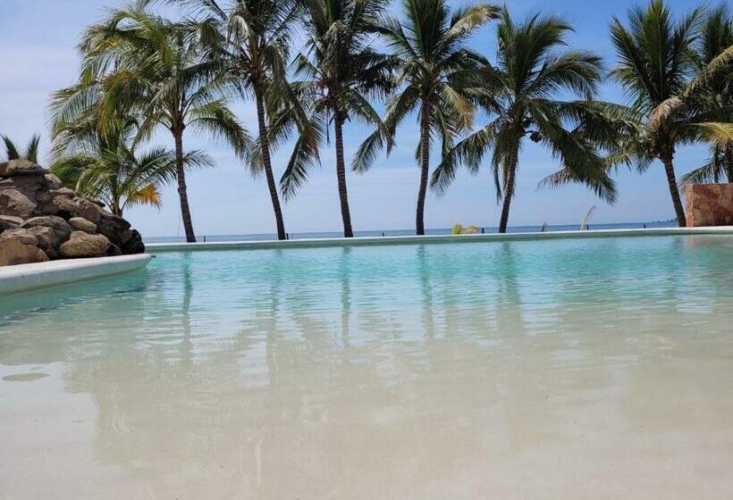 ホテル Bahía Paraíso