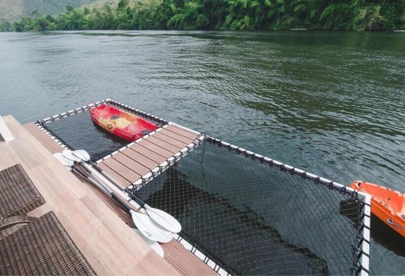 هتل Erachon Raft Resort