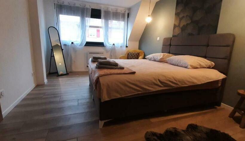 膳宿费 Gites Ostheim