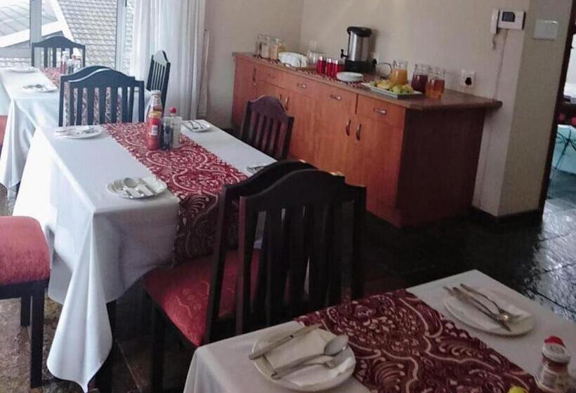 פנסיון Singatha Guesthouse