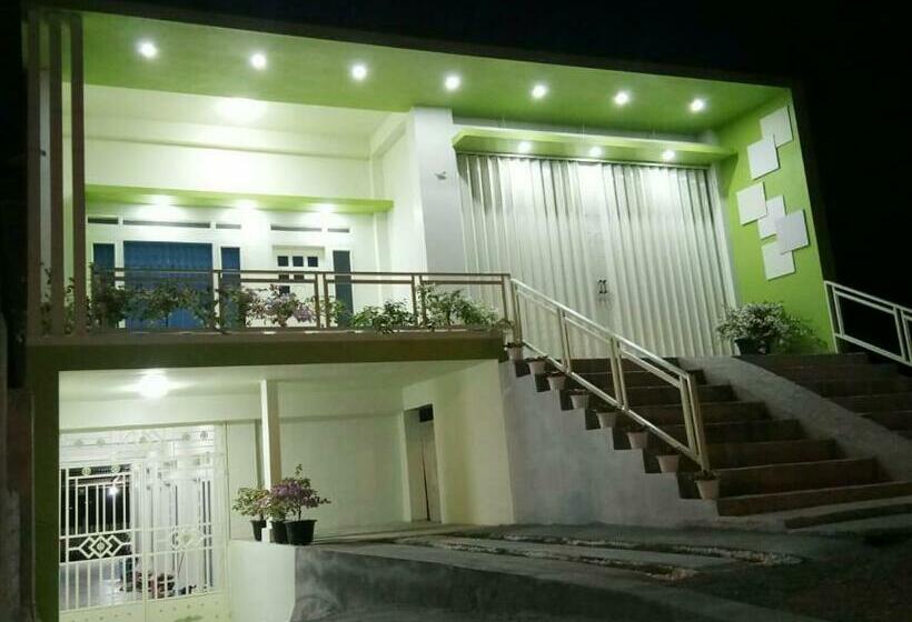 هاستل Penginapan Dzaky Sungai Penuh  Penginapan Syariah