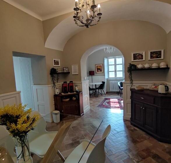 تختخواب و صبحانه Bed&breakfast Villa Camilla