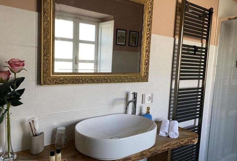 تختخواب و صبحانه Bed&breakfast Villa Camilla