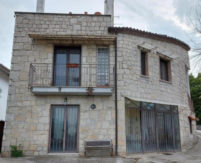 تختخواب و صبحانه Casale Di Pesche