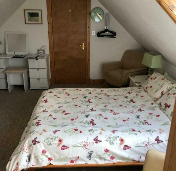 تختخواب و صبحانه Rockvilla Guest House