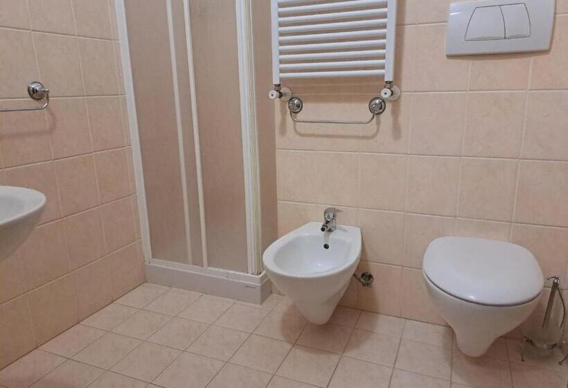 هتل Casapaceebene