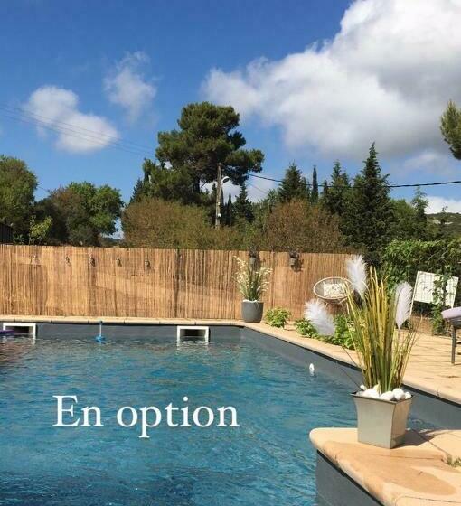 ベッドアンドブレックファースト Chez Tatie Ménie