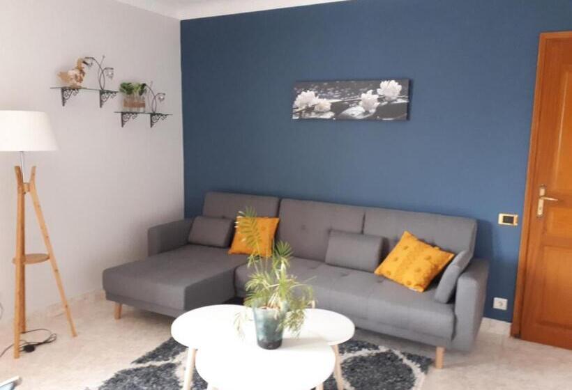 تختخواب و صبحانه La Villa Des Ames Liées