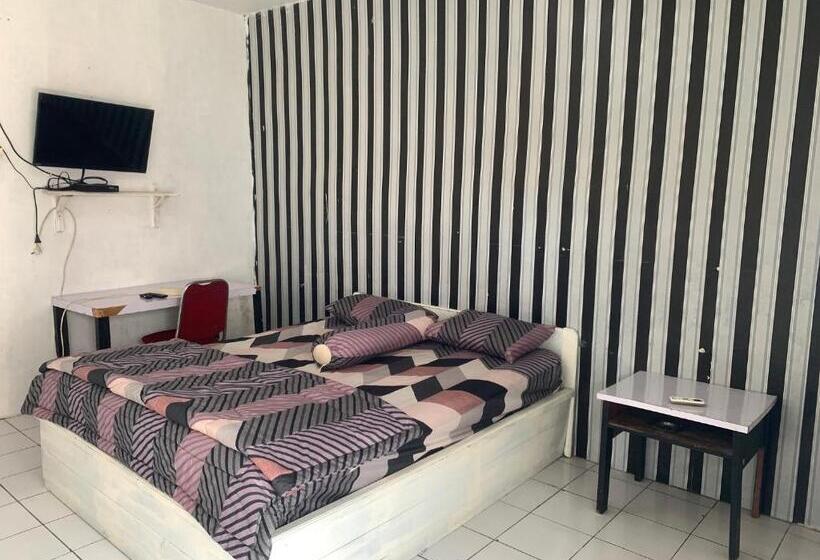 پانسیون Asoka Guest House