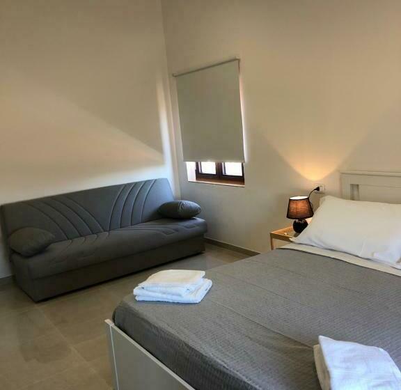 تختخواب و صبحانه D Annunziohouse