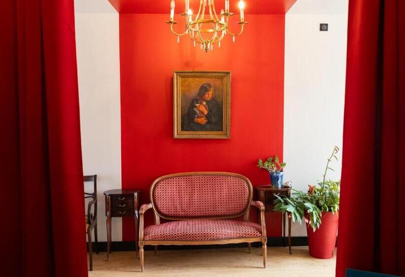 تختخواب و صبحانه La Maison D Yport