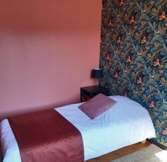 تختخواب و صبحانه La Maison D Yport