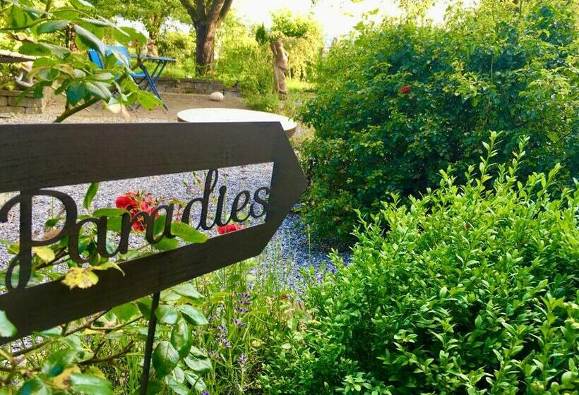 住宿加早餐  Naturforsthaus Eddas Zimmer Für Hunde   Und Naturverbundene Menschen