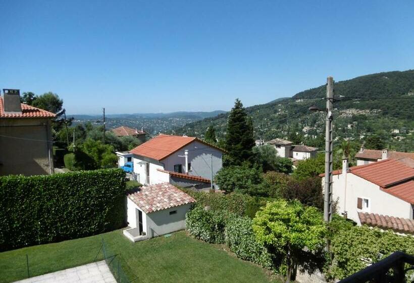 تختخواب و صبحانه Cottage Massanet