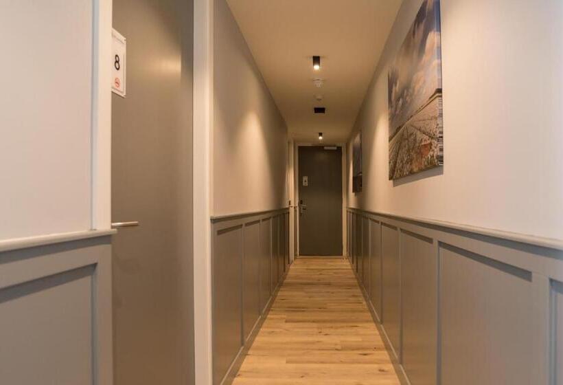 هتل Hof Van Holland