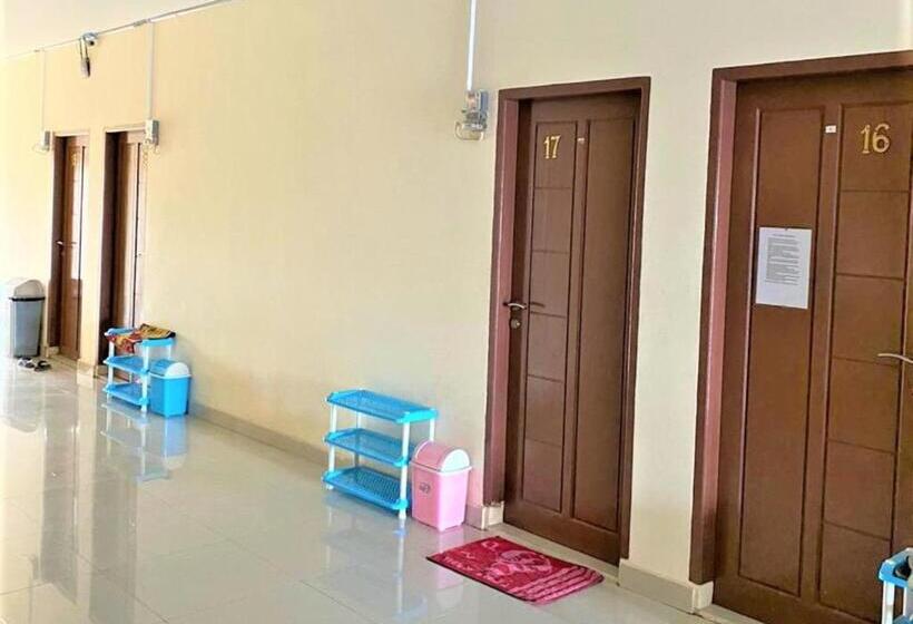 هتل Pondok Bintang