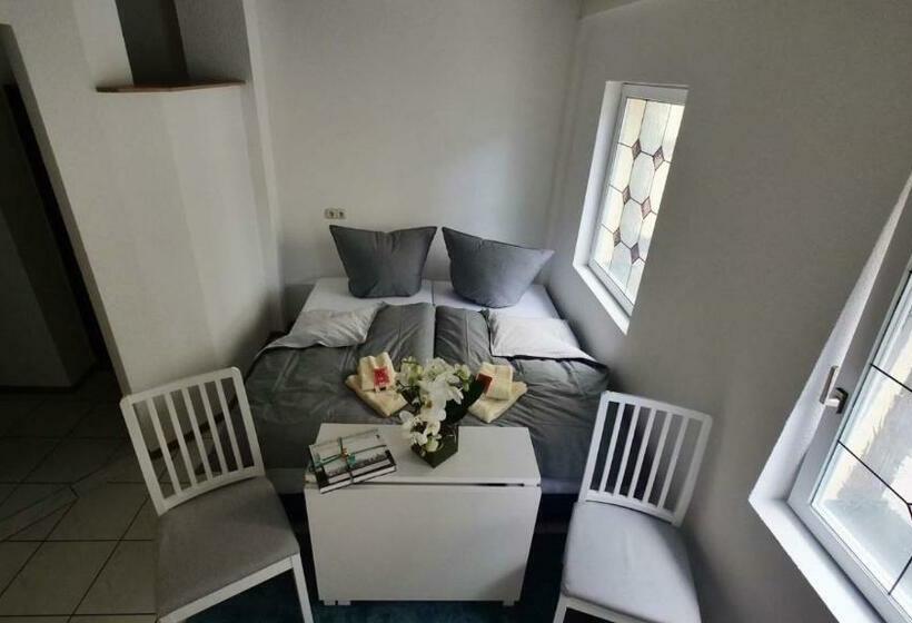 بنسيون Meyers Privatzimmer