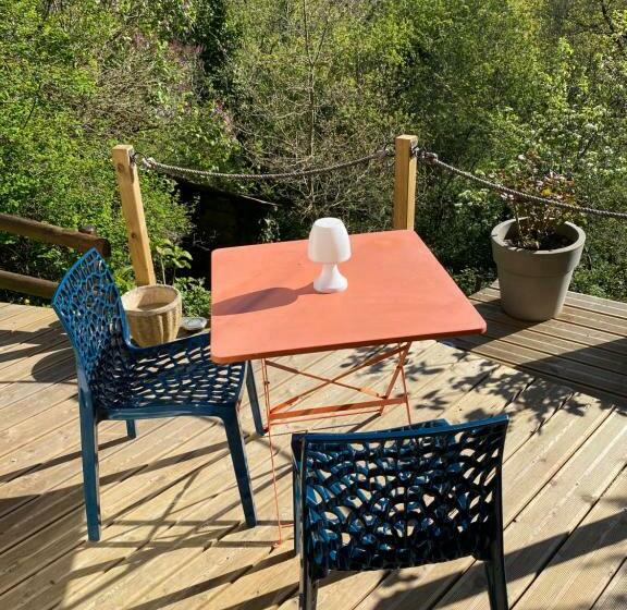膳宿费 La Chambre D Hotes De Marie Indépendante Et Sa Terrasse Avec Vue Panoramique Proche Alpes Mancelles