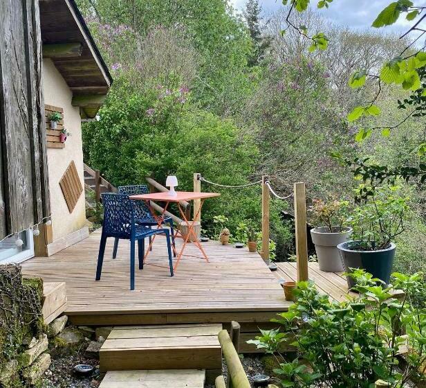 膳宿费 La Chambre D Hotes De Marie Indépendante Et Sa Terrasse Avec Vue Panoramique Proche Alpes Mancelles