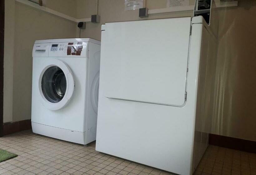 ペンション Chambres, Camping La Pointe, Saint Coulitz, Chateaulin
