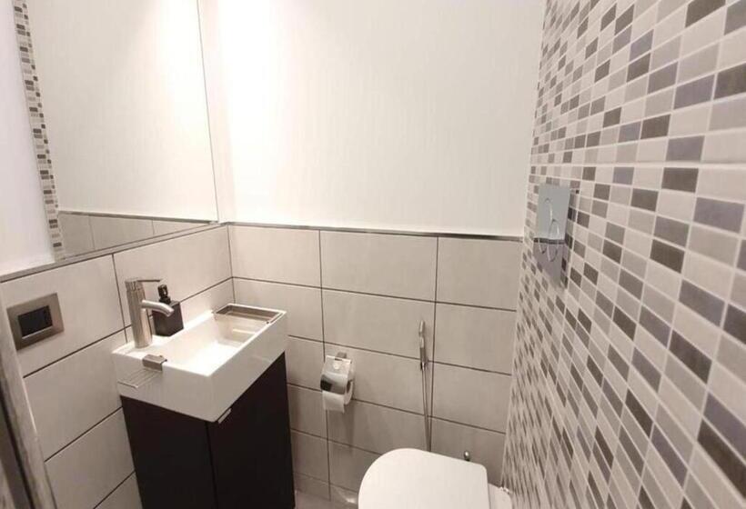 بنسيون Interno 4   Maselli