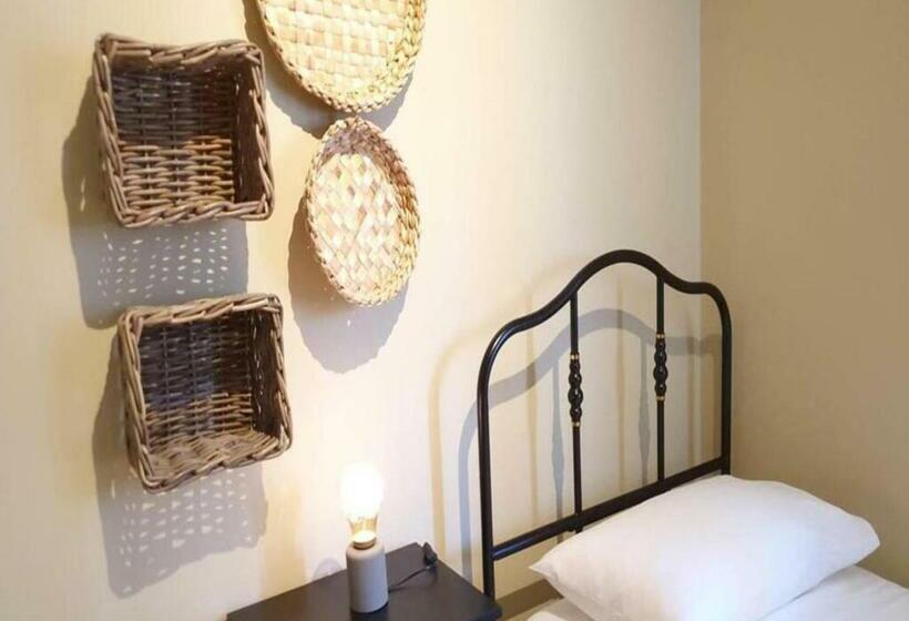 بنسيون Interno 4   Maselli