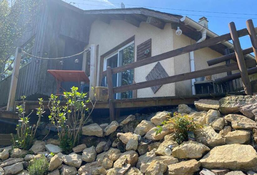 膳宿费 La Chambre D Hotes De Marie Indépendante Et Sa Terrasse Avec Vue Panoramique Proche Alpes Mancelles