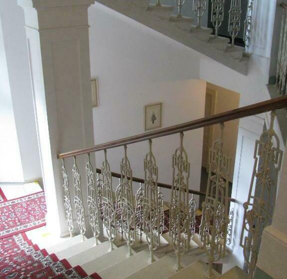 پانسیون Villa Dagmar