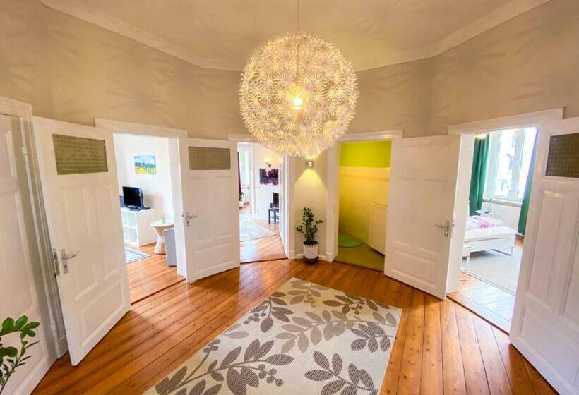 پانسیون Villa Hanseart Lübeck   Privatzimmer In Zentraler Lage