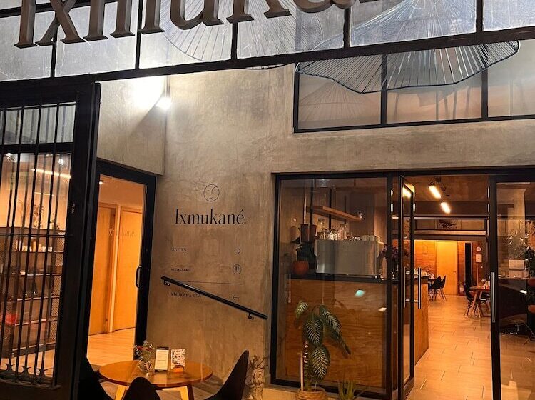استراحتگاه Ixmukané Hotel & Spa