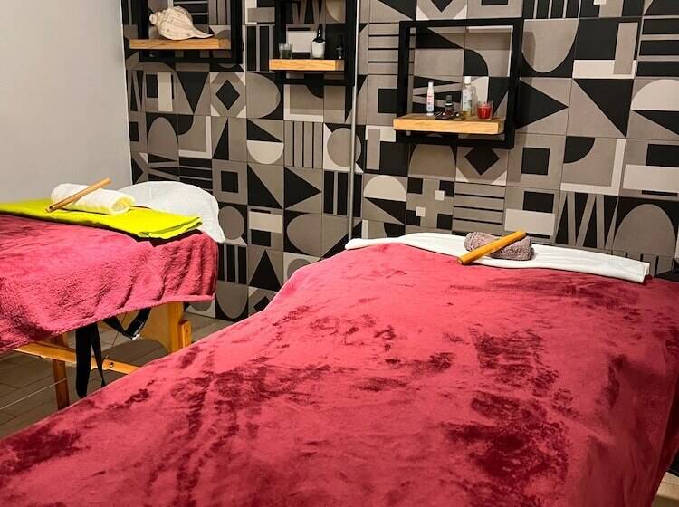 استراحتگاه Ixmukané Hotel & Spa