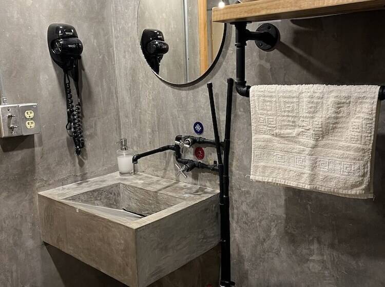 استراحتگاه Ixmukané Hotel & Spa
