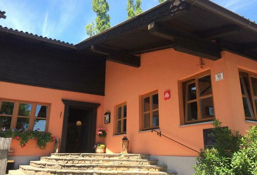 旅馆 Koschak Wirt & Weinbauer