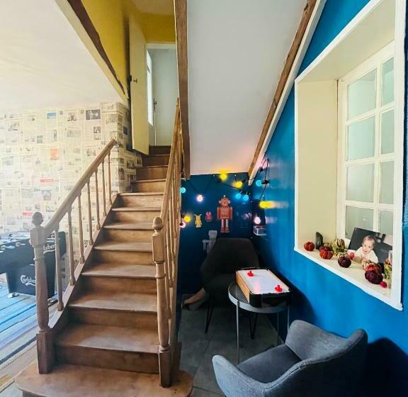 تختخواب و صبحانه Chez Mimie Les Hôtes