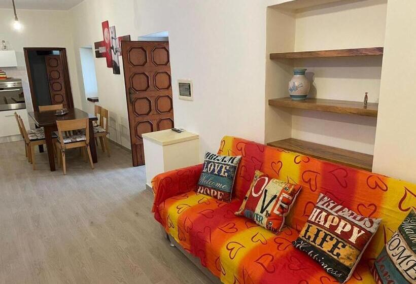 تختخواب و صبحانه Il Buco Relax
