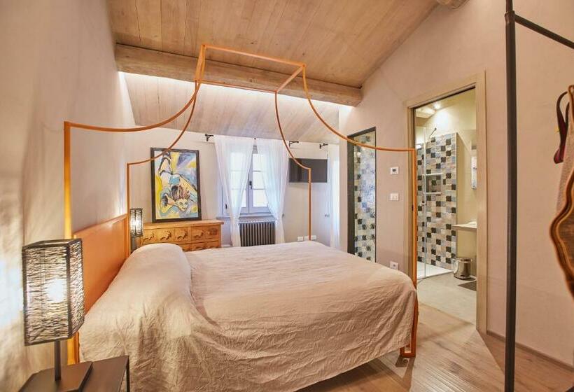 پانسیون El Tano