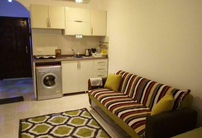 Sheraton Plaza Studio In Hurghada